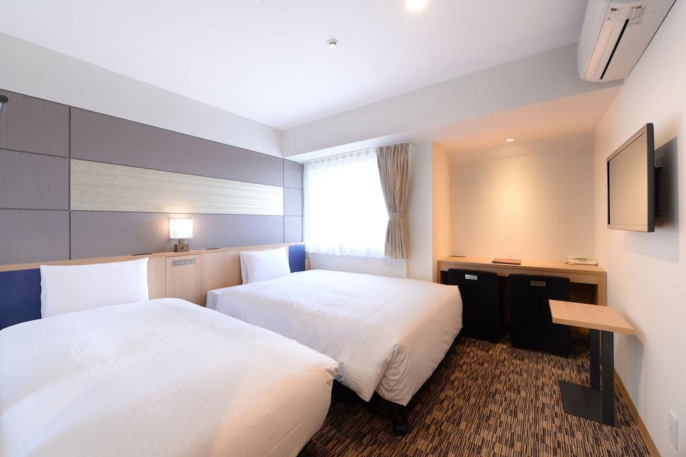 Vessel Inn Ueno Iriya Station Токио Екстериор снимка