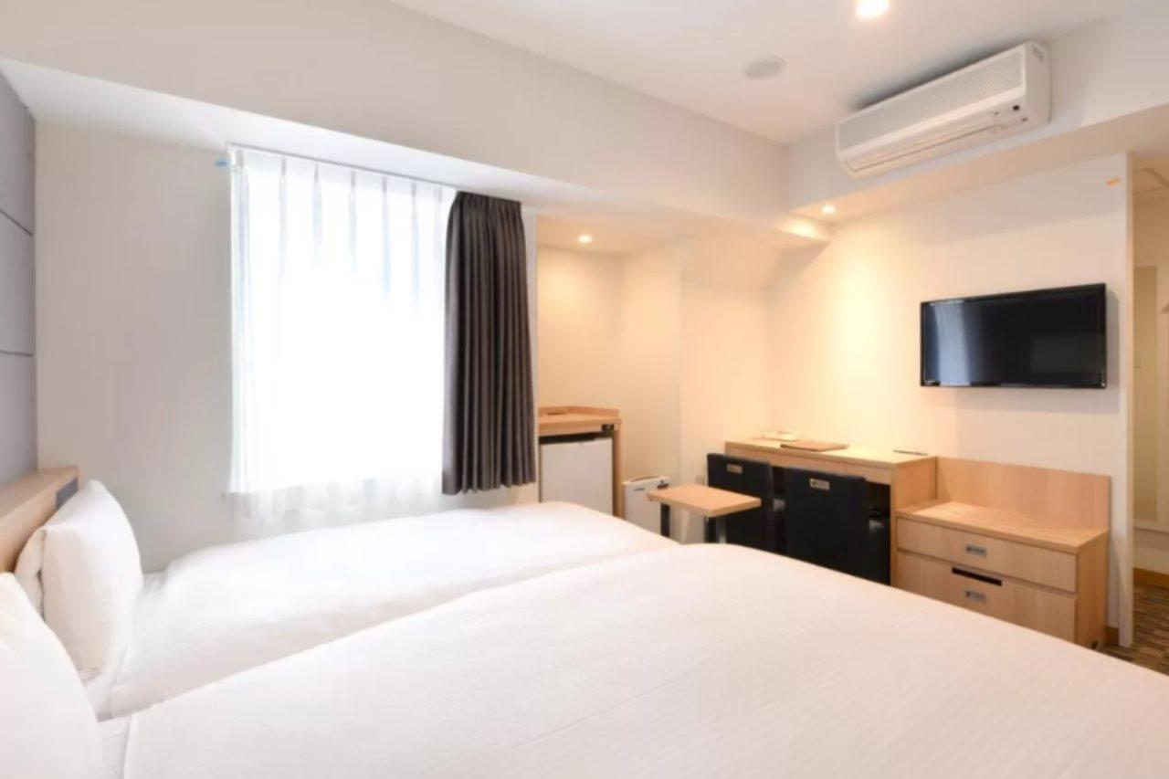Vessel Inn Ueno Iriya Station Токио Екстериор снимка