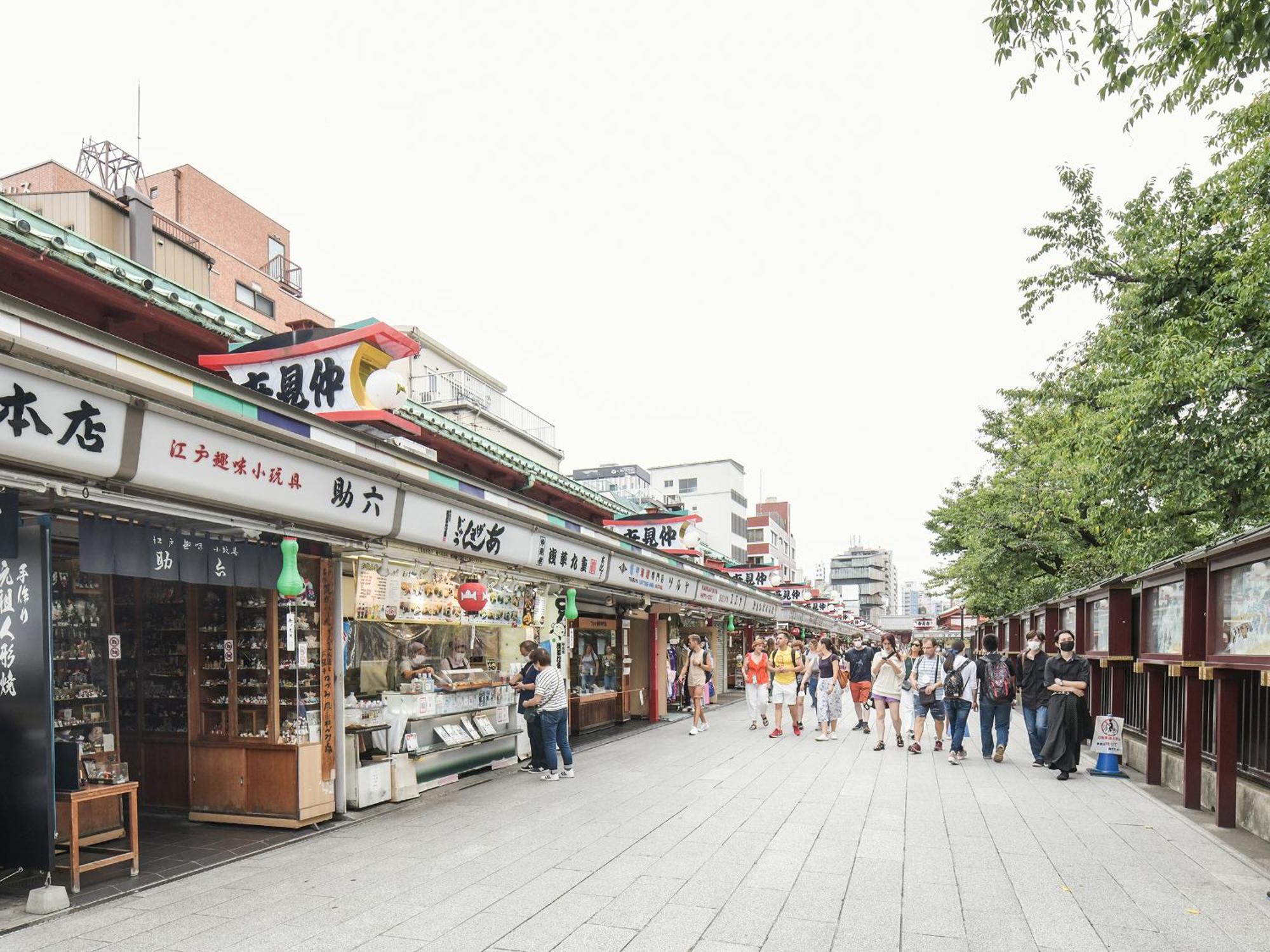 Vessel Inn Ueno Iriya Station Токио Екстериор снимка