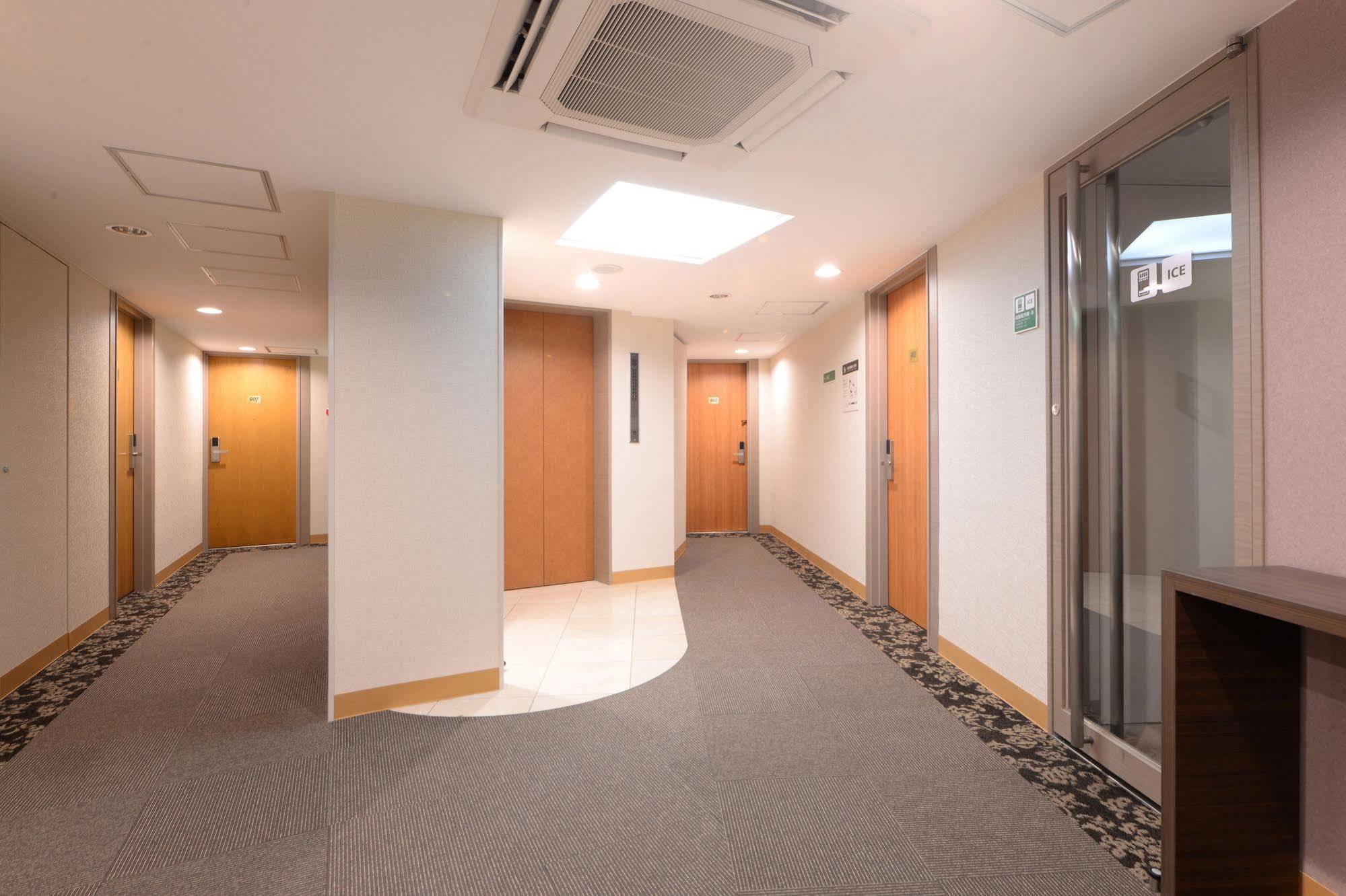 Vessel Inn Ueno Iriya Station Токио Екстериор снимка